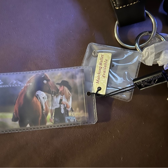 Montana West new with tags. Very nice bag - Picture 3 of 10